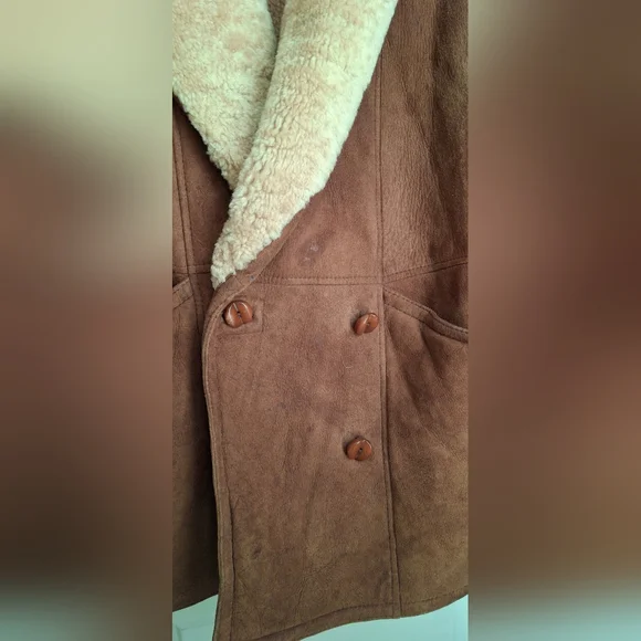Hide society canada genuine sheepskin coat  sz 10 has stains Chocolate Brown - Picture 11 of 13